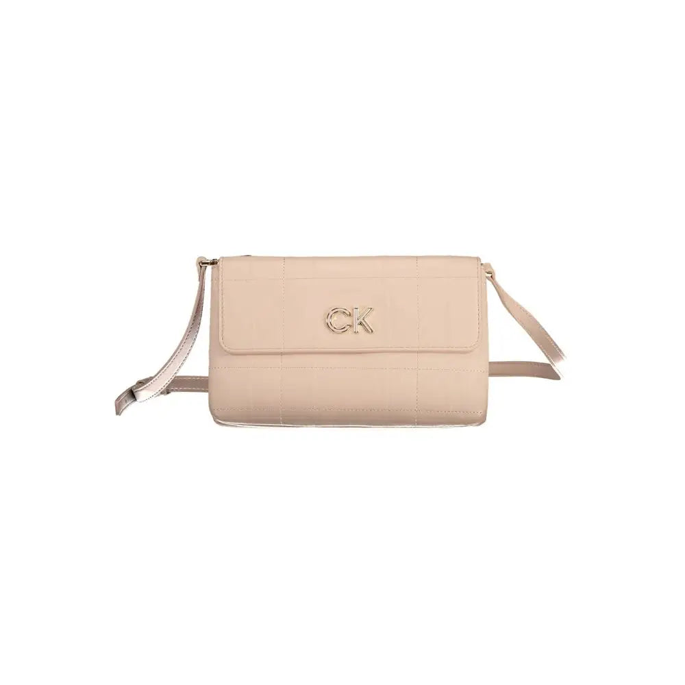 Sac bandoulière calvin klein rosa beige matelassé en polyuréthane avec logo ck doré femme