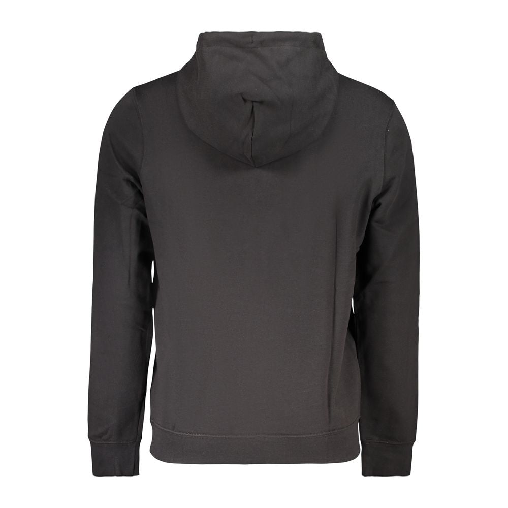 Sweat à capuche homme en coton noir de la marque Calvin Klein, vue de face avec logo visible sur la poitrine.