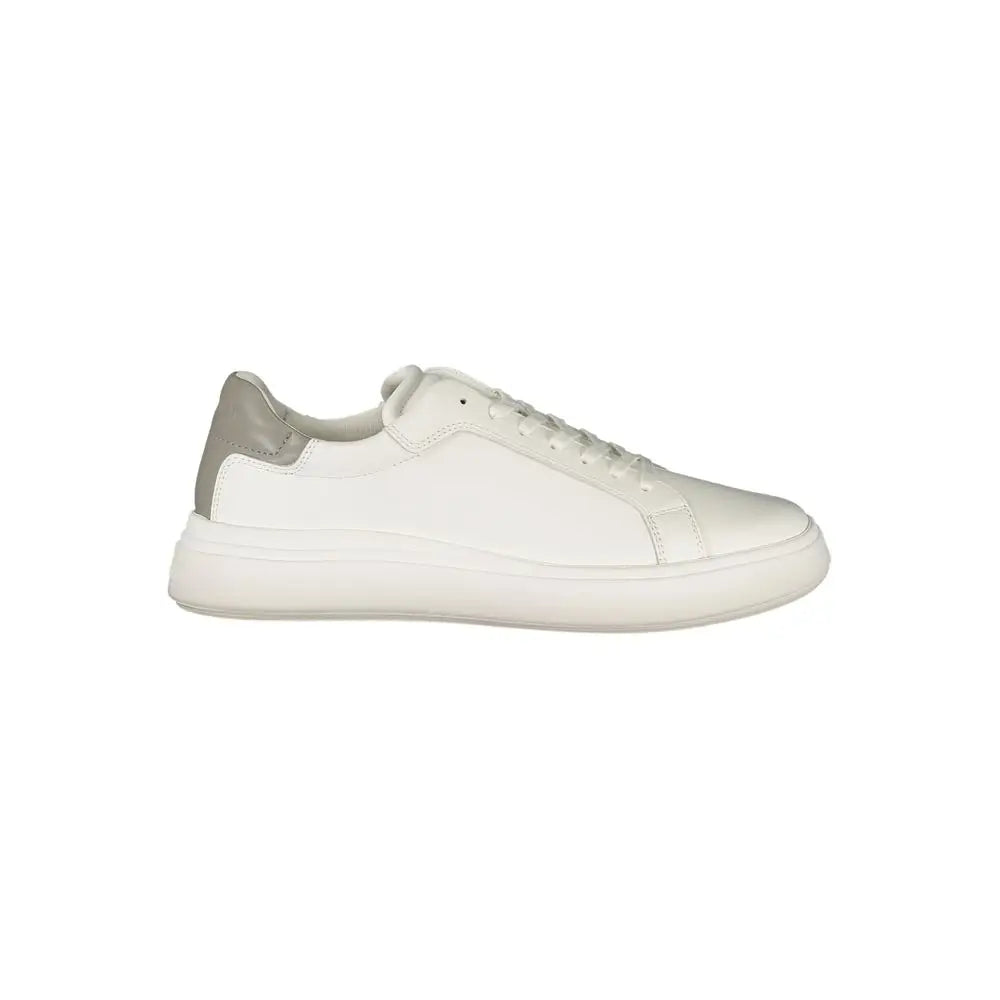 Sneaker homme calvin klein blanc en polyuréthane avec talon gris et lacets assortis en cuir basse