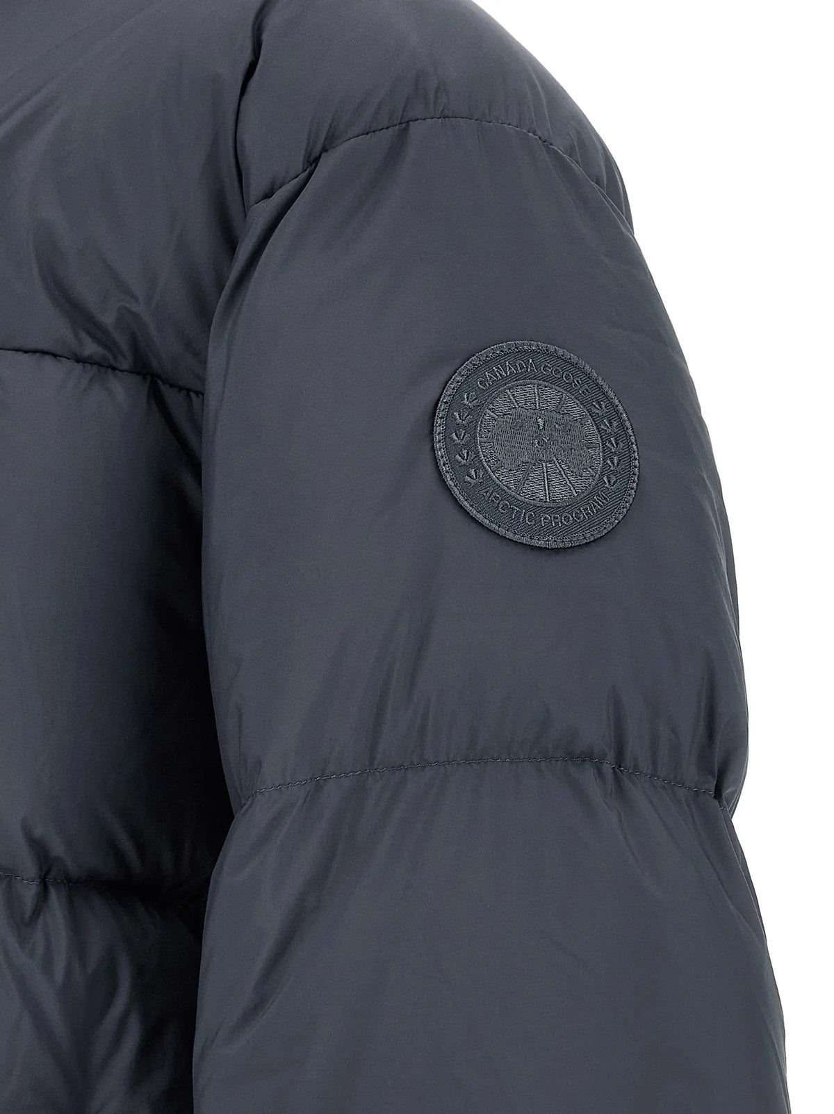 Veste longue canada goose gris foncé en polyamide avec patch circulaire brodé sur la manche