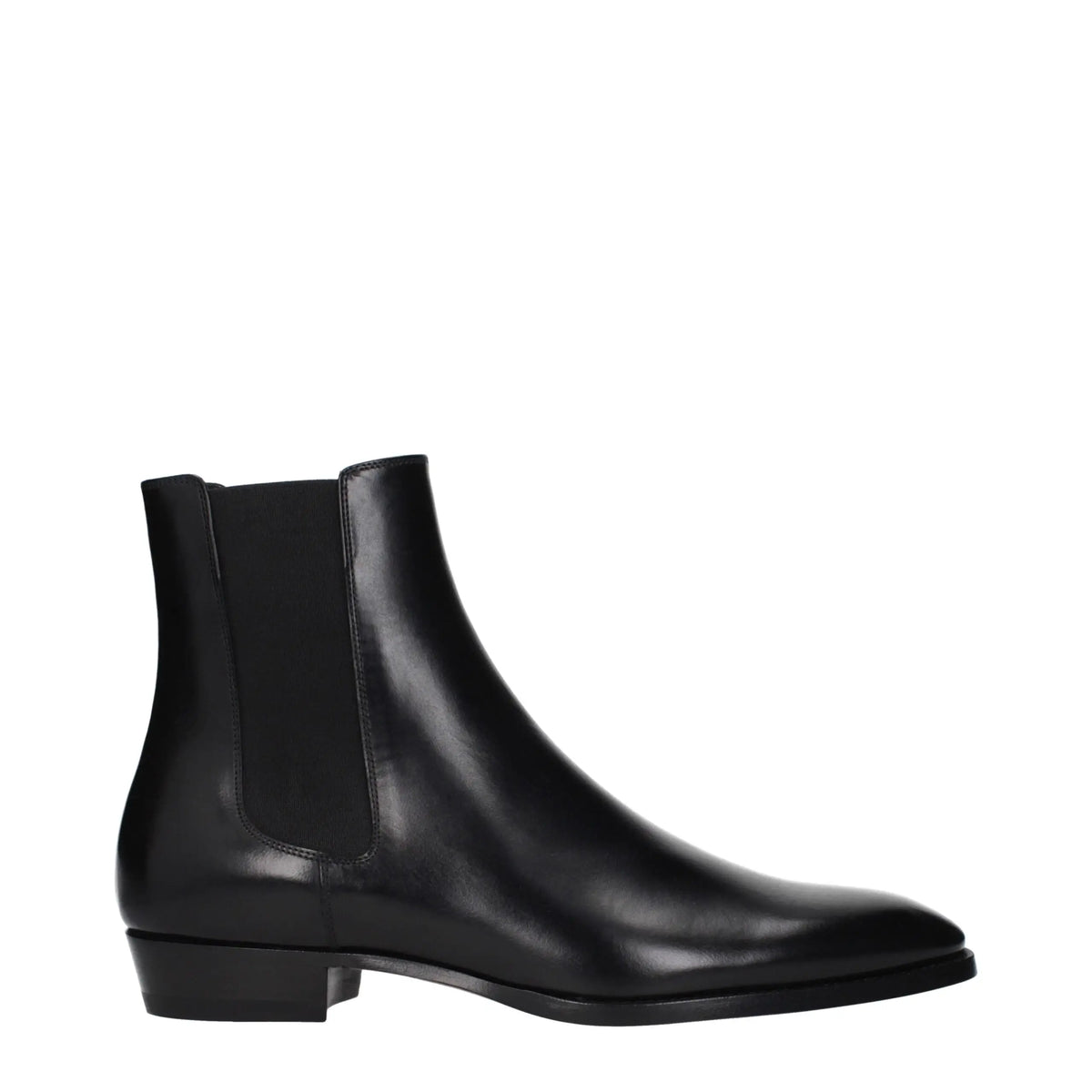 Bottines celine en cuir noir avec finition élégante et panneaux élastiques latéraux style chelsea
