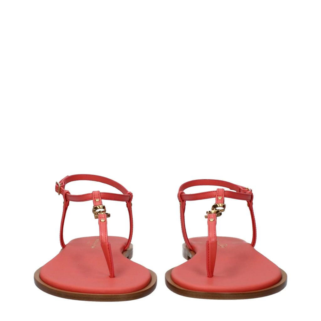 Sandales christian dior roses en cuir avec bride t et boucles chaîne dorée