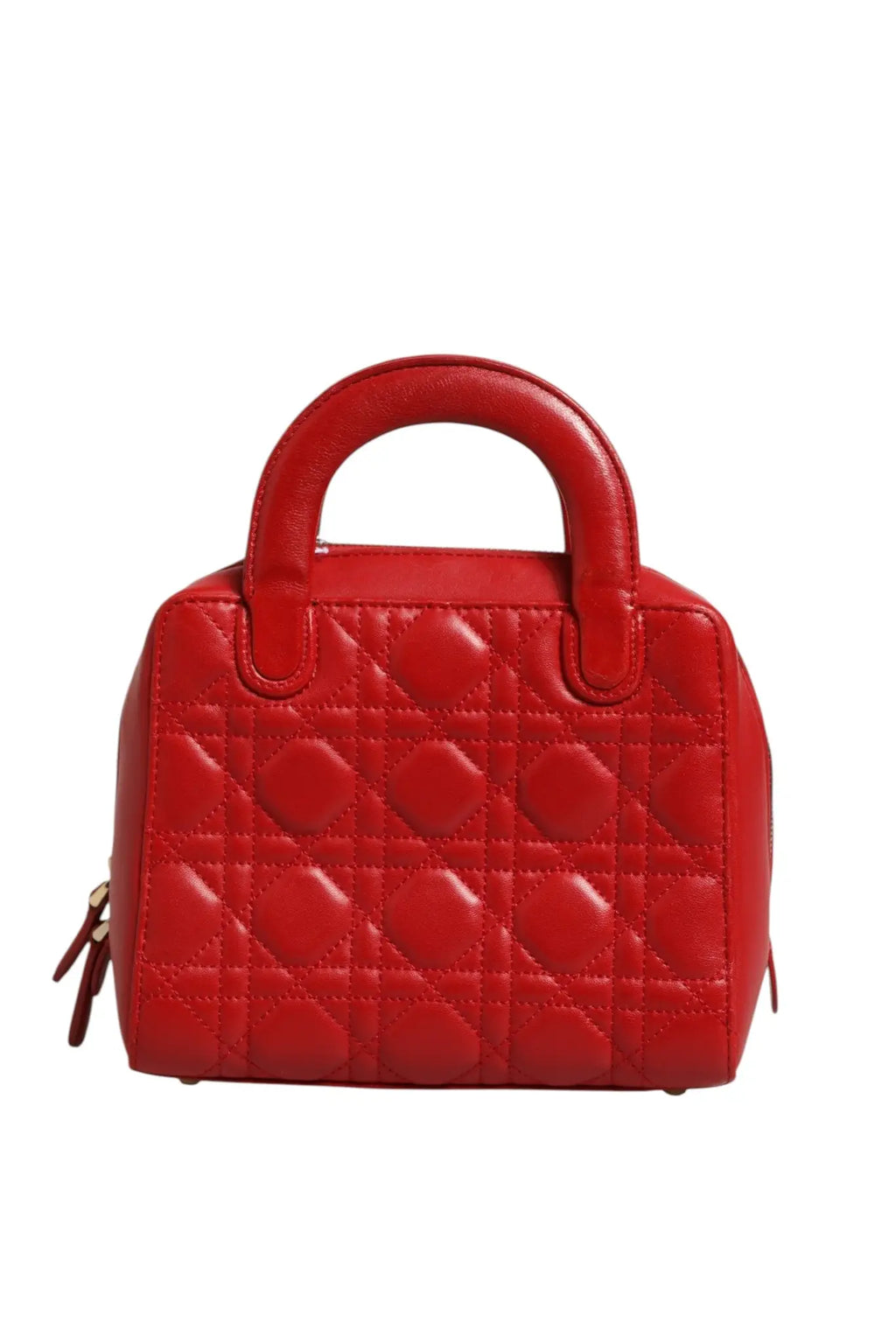 Sac à main christian dior small dior toujours rouge en cuir matelassé avec forme arrondie structurée et poignée supérieure