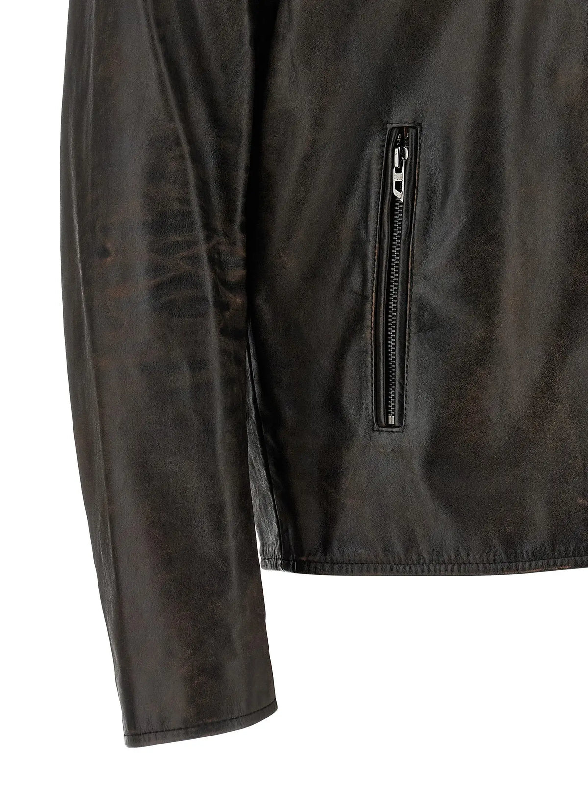Veste en cuir marron diesel en cuir de vachette avec finition subtilement vieillie et poche zippée verticale sur le côté