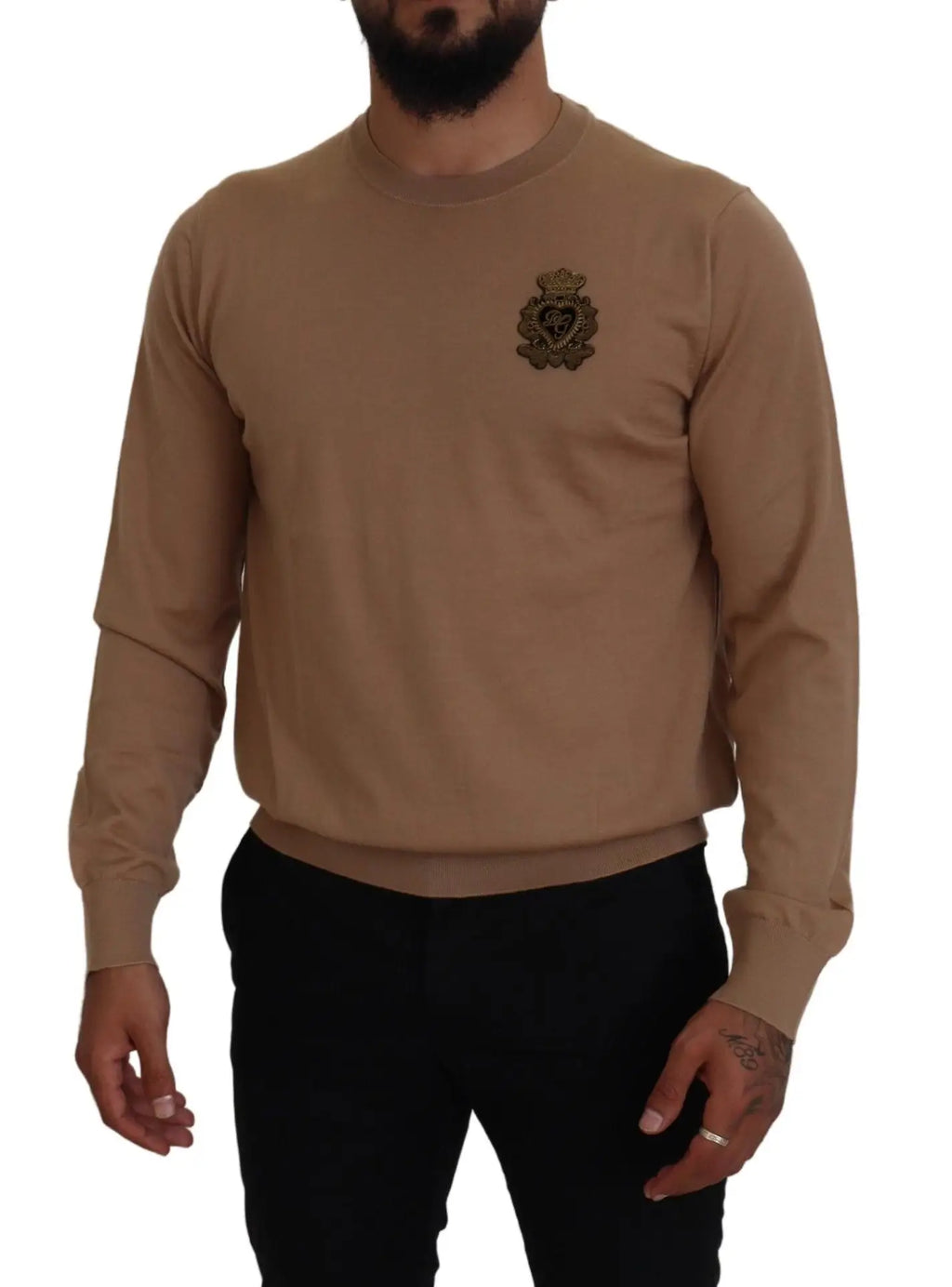 Pull beige à manches longues en cachemire avec logo couronne brodé sur la poitrine par dolce & gabbana
