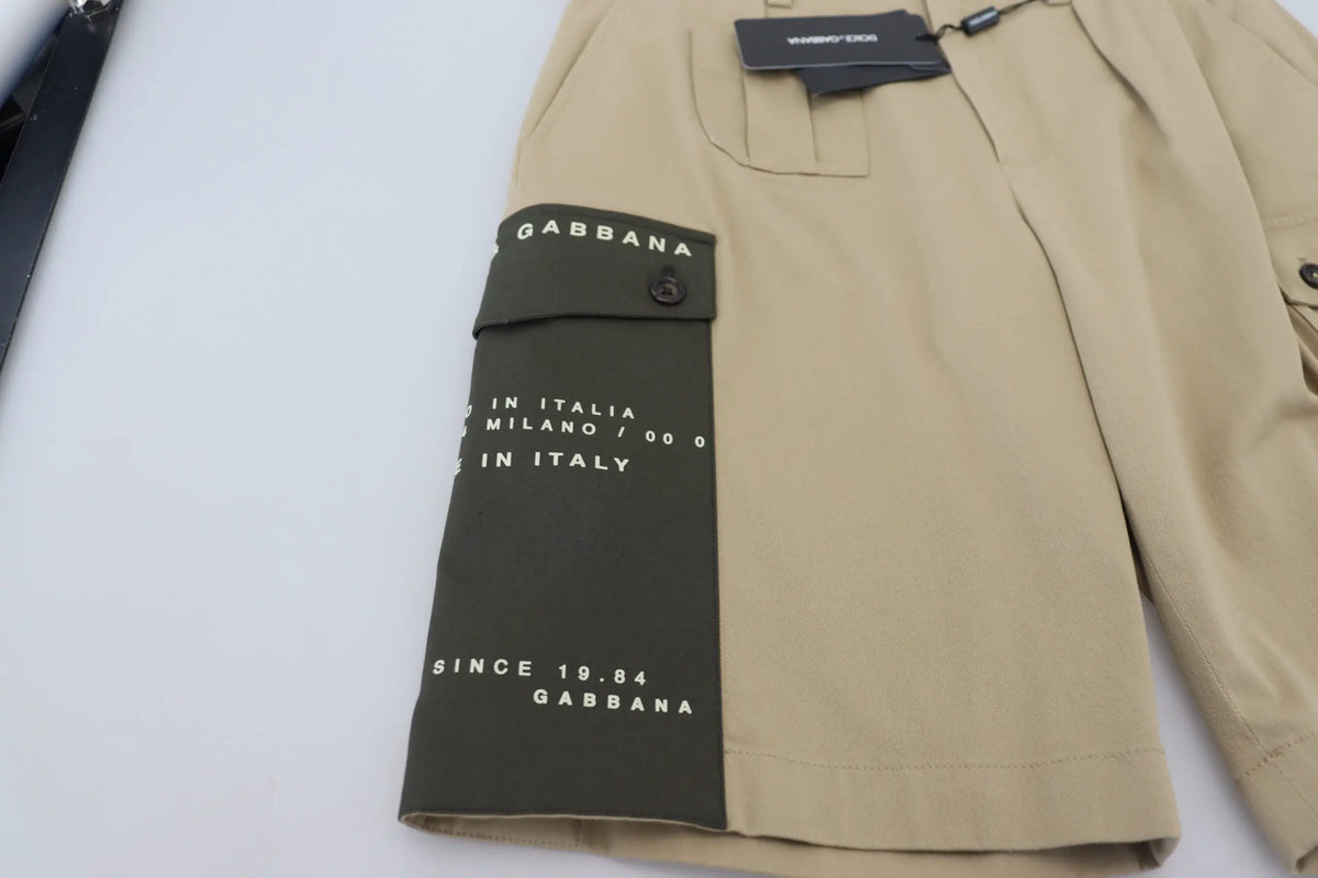 Short beige dolce & gabbana cotton cargo bermuda shorts with dark olive green patch and white heritage text