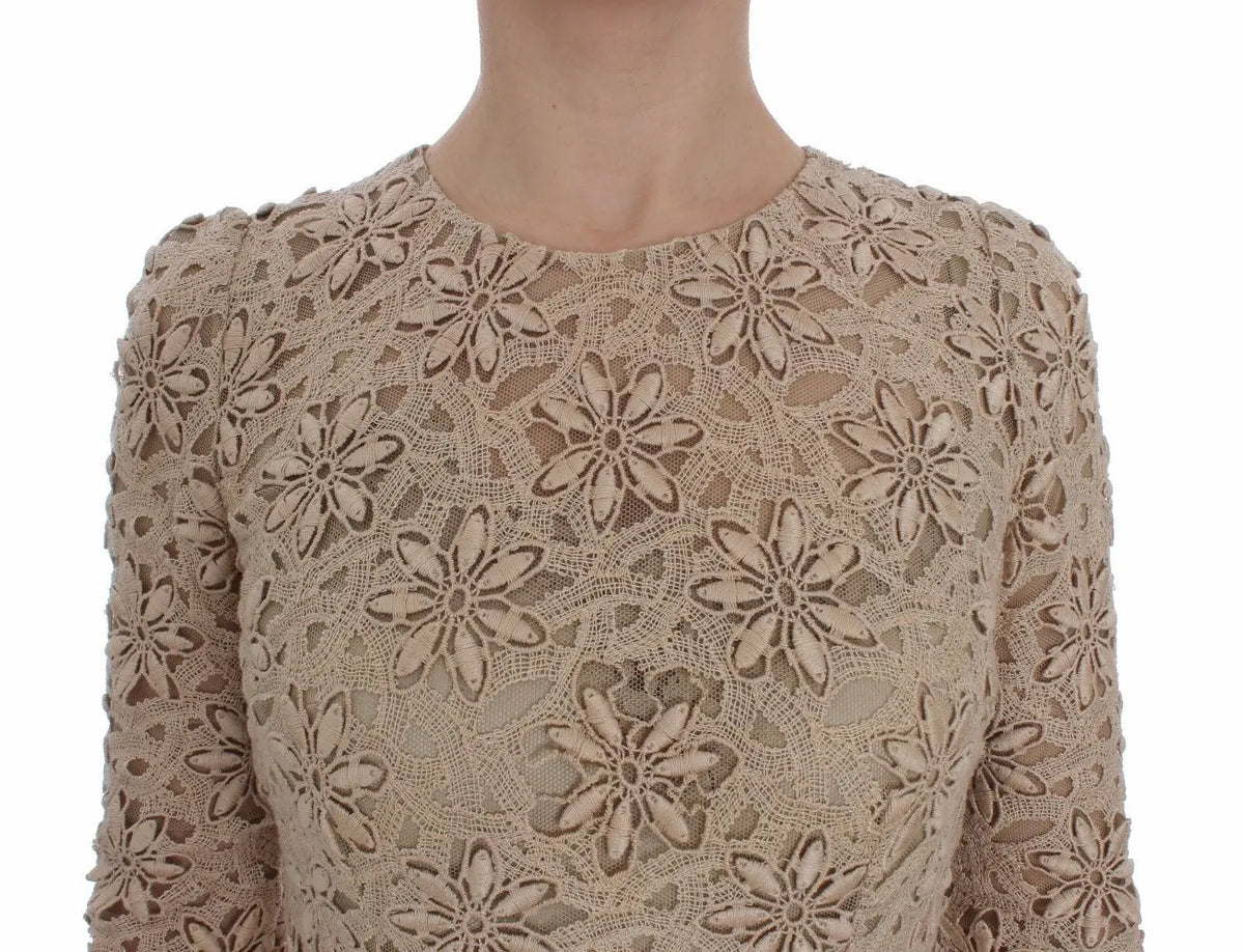 Robe longue beige dolce gabbana en dentelle florale avec manches longues et col rond
