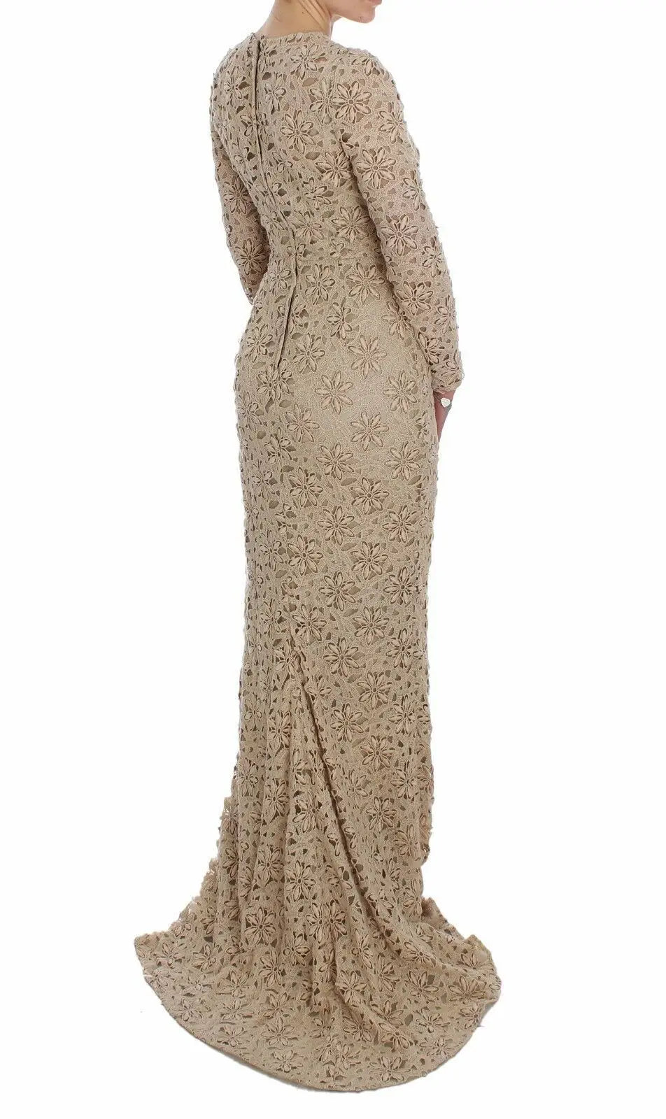 Robe longue beige dolce gabbana en dentelle florale avec broderies complexes et silhouette ajustée pour soirée