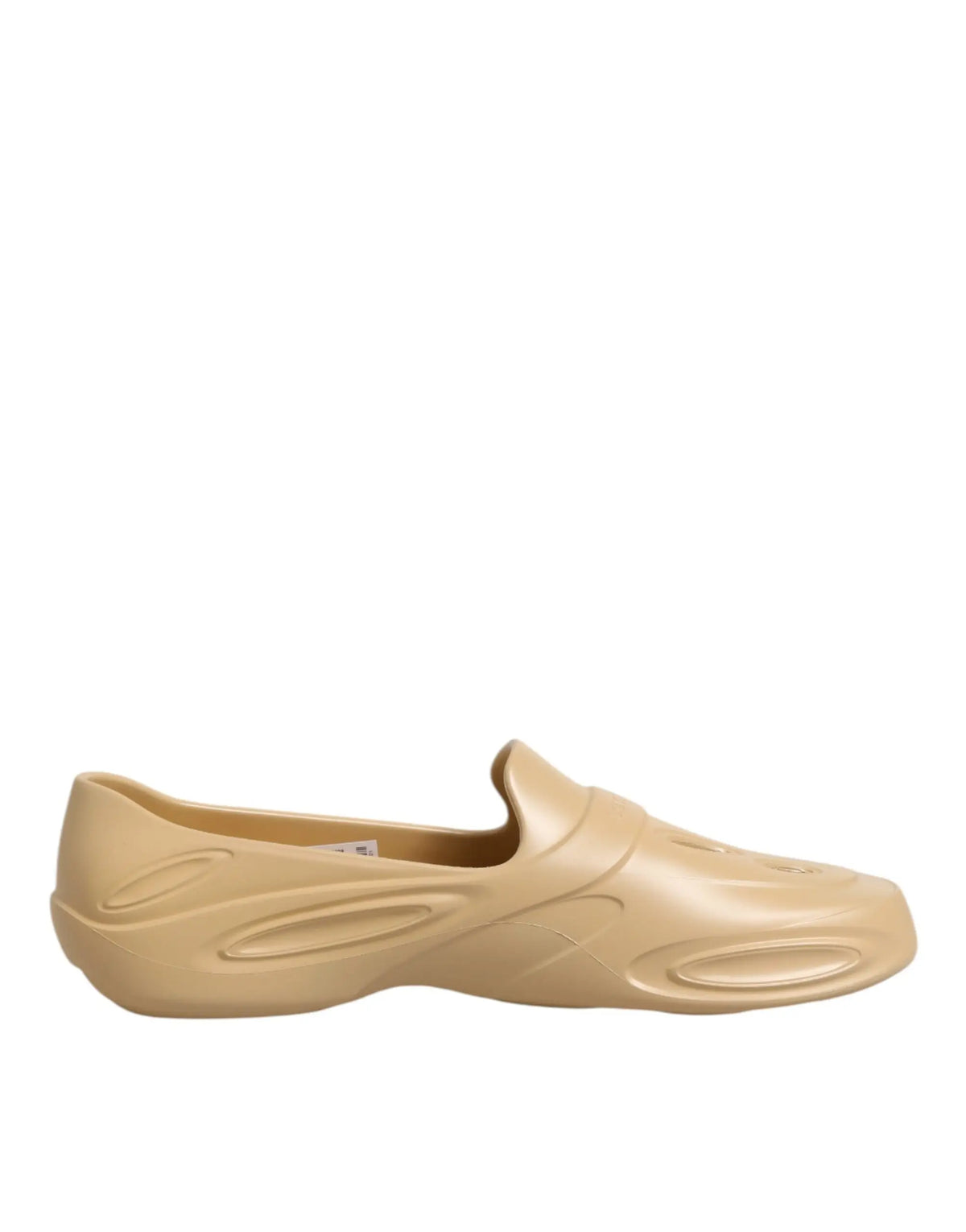 Beige slip-on loafer dolce & gabbana en matière caoutchouteuse lisse avec design moderne et épuré
