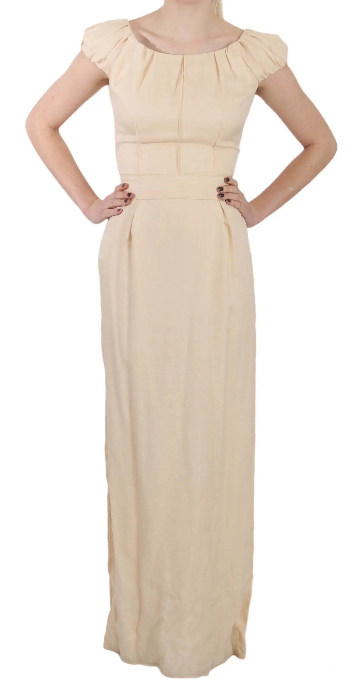 Robe longue beige en satin dolce gabbana avec manches courtes bouffantes et taille cintrée en soie