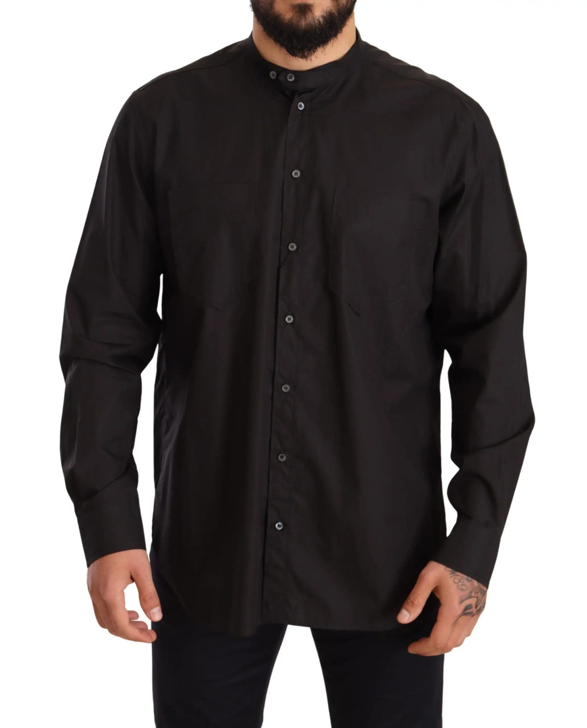 Dolce & gabbana chemise noire en coton 100 pourcent à manches longues, col montant et boutons argentés formelle