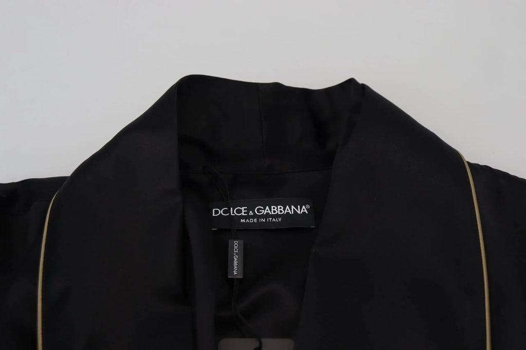 Dolce & gabbana robe manteau noir en soie 100 pour cent avec dessus de pyjama noir et bordure dorée