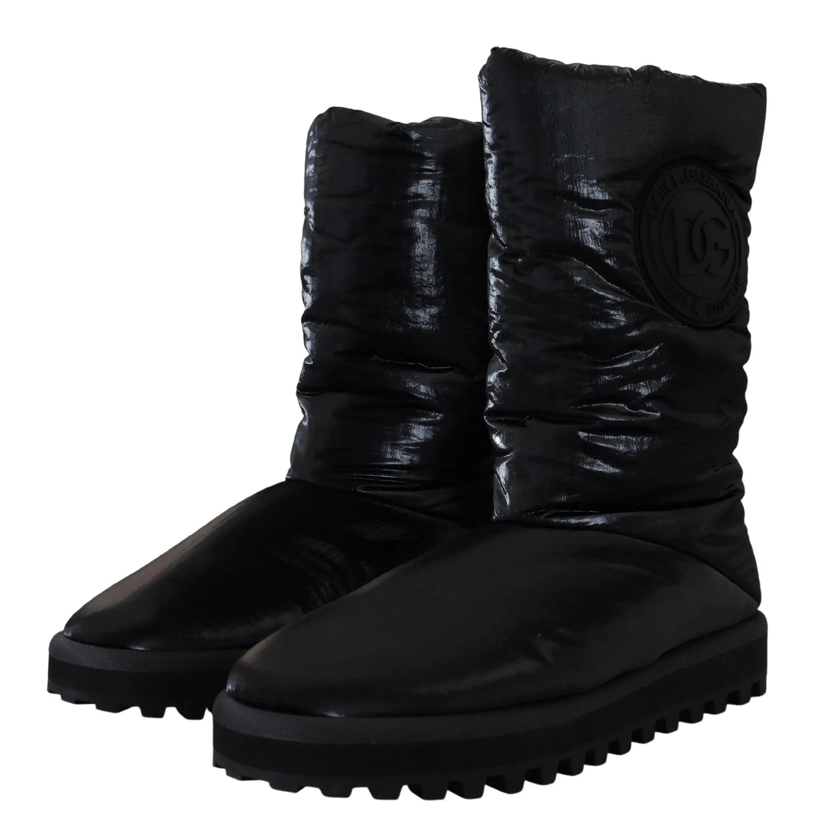 Bottes dolce & gabbana noires matelassées en cuir verni avec semelles en caoutchouc épaisses pour l’hiver