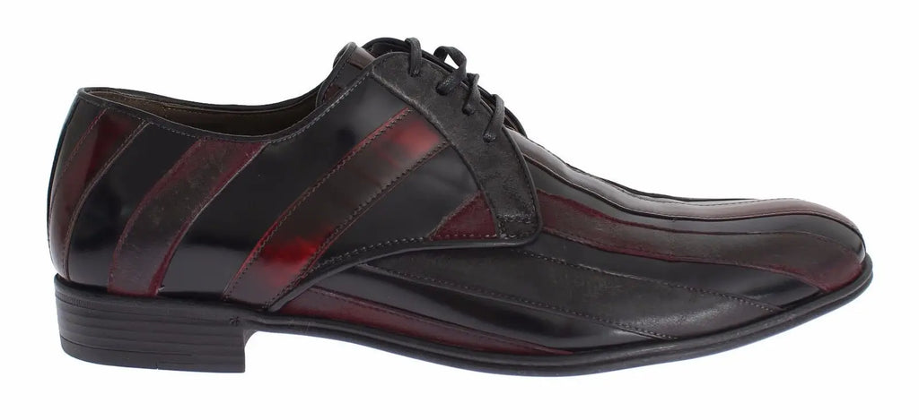 Dolce & gabbana chaussures de ville en cuir noir et bordeaux verni avec finition brillante et design couture