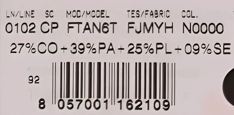 Étiquette du short capri dolce & gabbana noir en brocart taille haute avec composition tissu 27% coton 39% polyamide