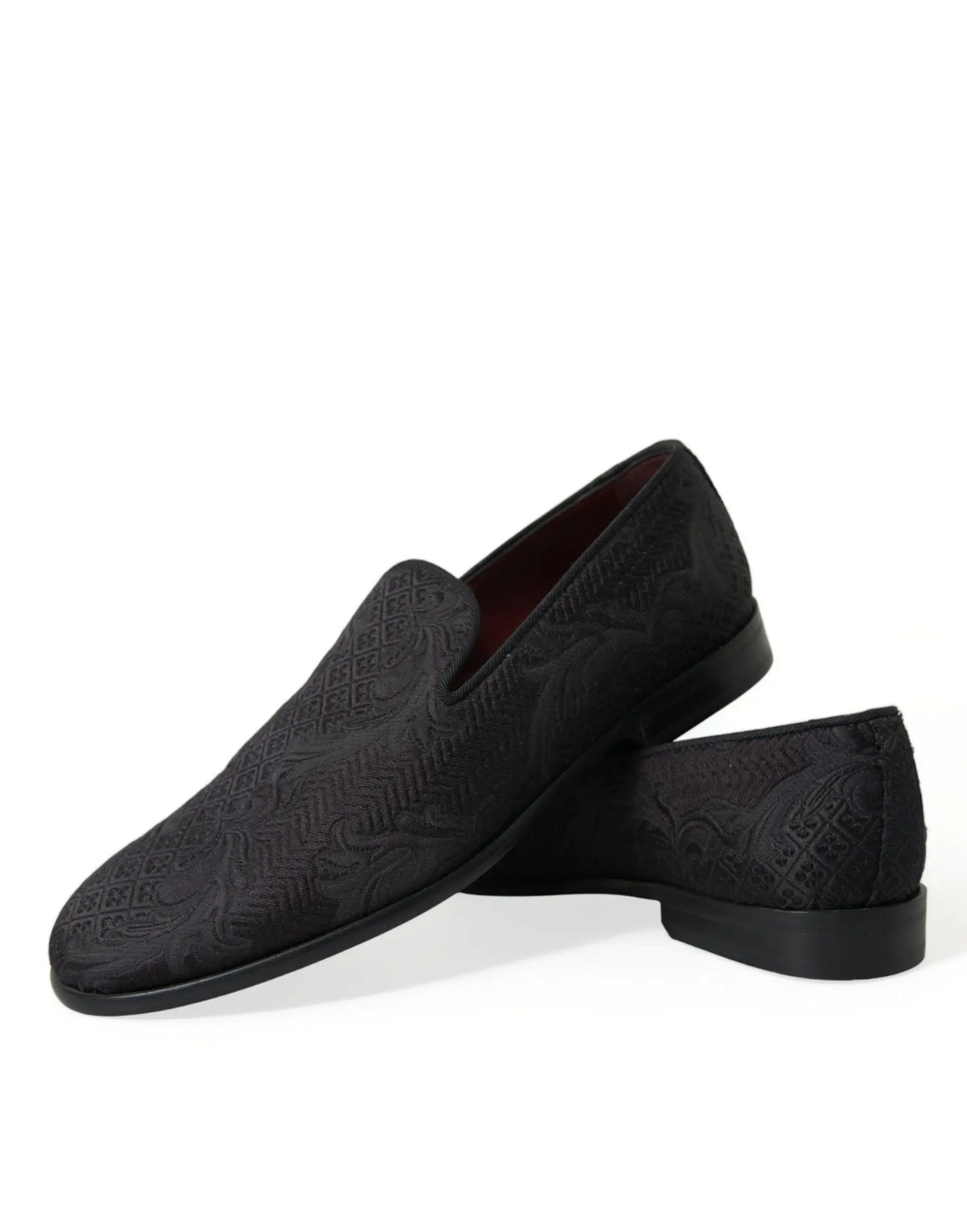 Dolce & gabbana mocassins noirs en velours brocart pour homme avec motif embossé et doublure intérieure bordeaux