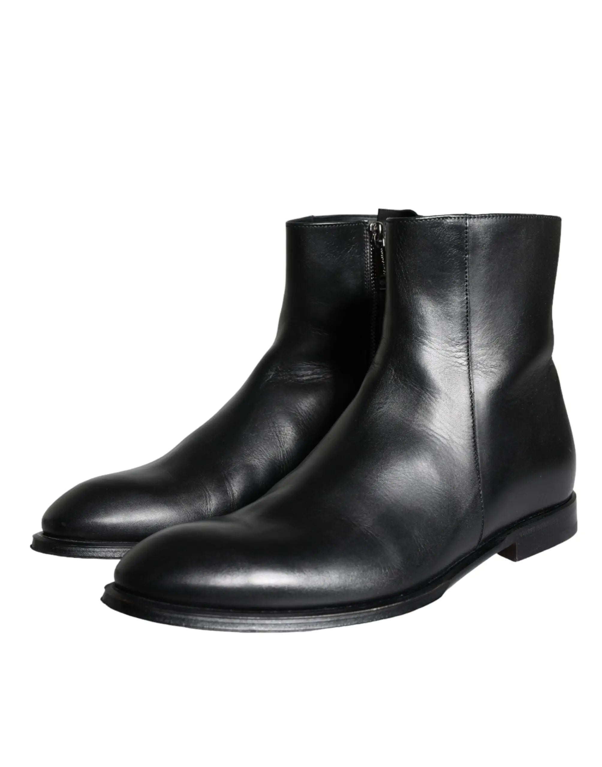 Bottes noires pour homme en cuir de veau dolce gabbana avec design minimaliste et coutures discrètes