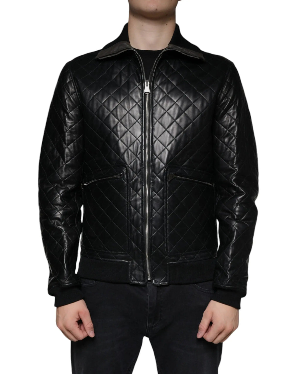 Dolce & Gabbana veste bomber noir en cuir de veau matelassé avec motif losanges classique et poignets côtelés