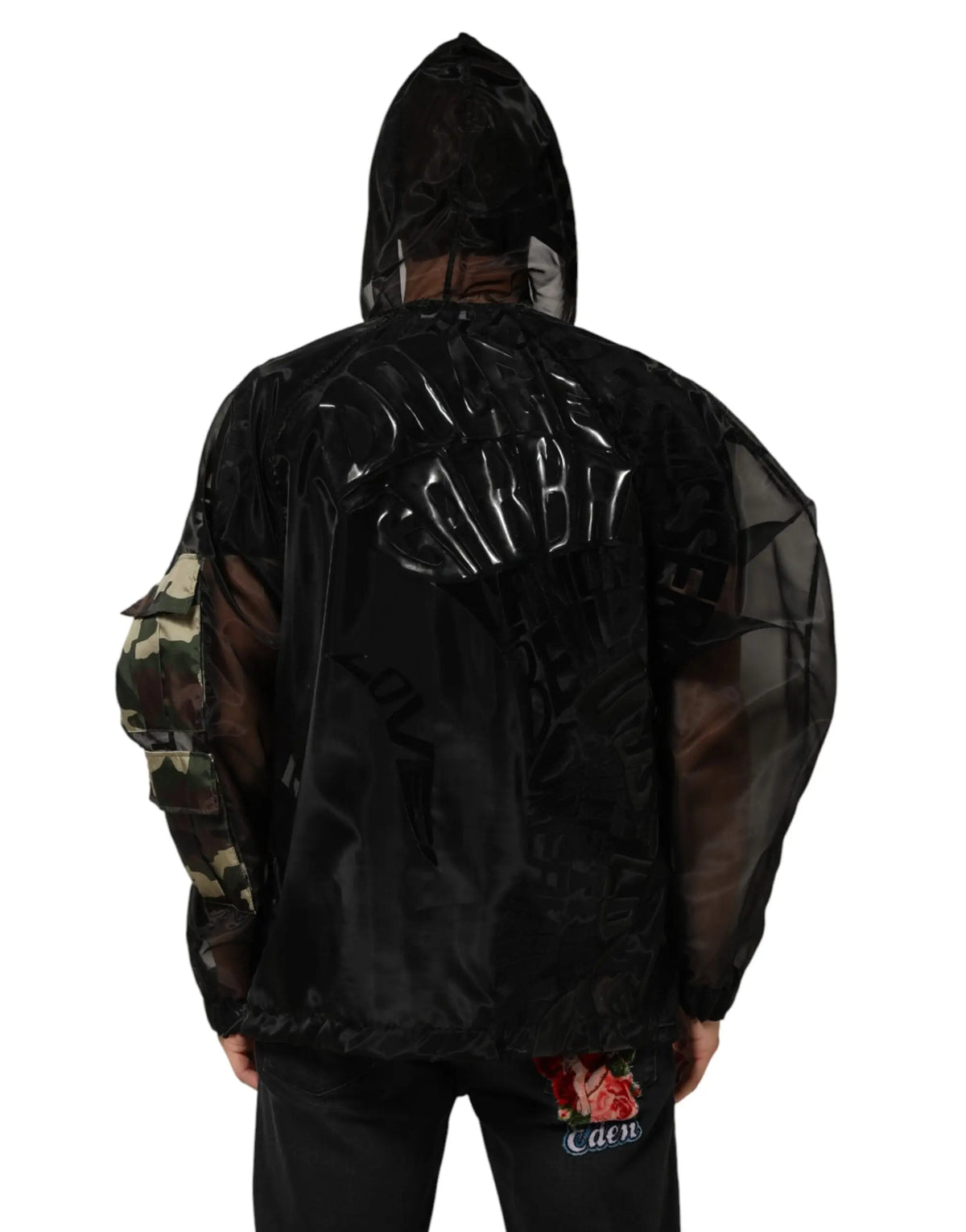 Vue arrière d’un sweat à capuche zippé pour homme dolce & gabbana noir avec manches camouflage translucide et logo réfléchissant