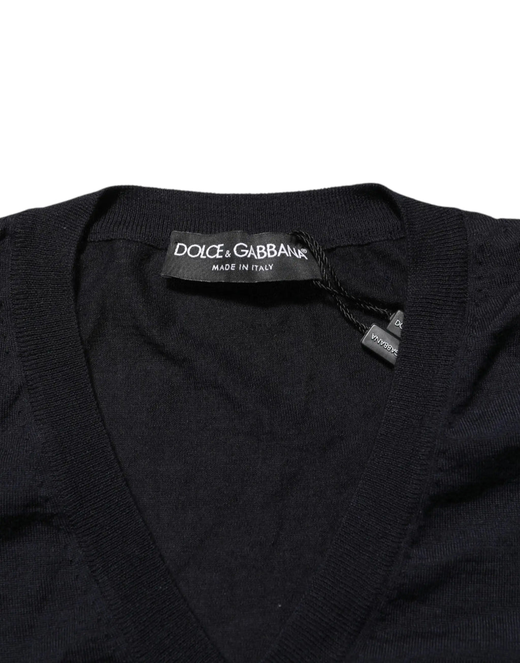 Dolce & gabbana pull v-neck noir en cachemire made in italy élégance et confort au quotidien