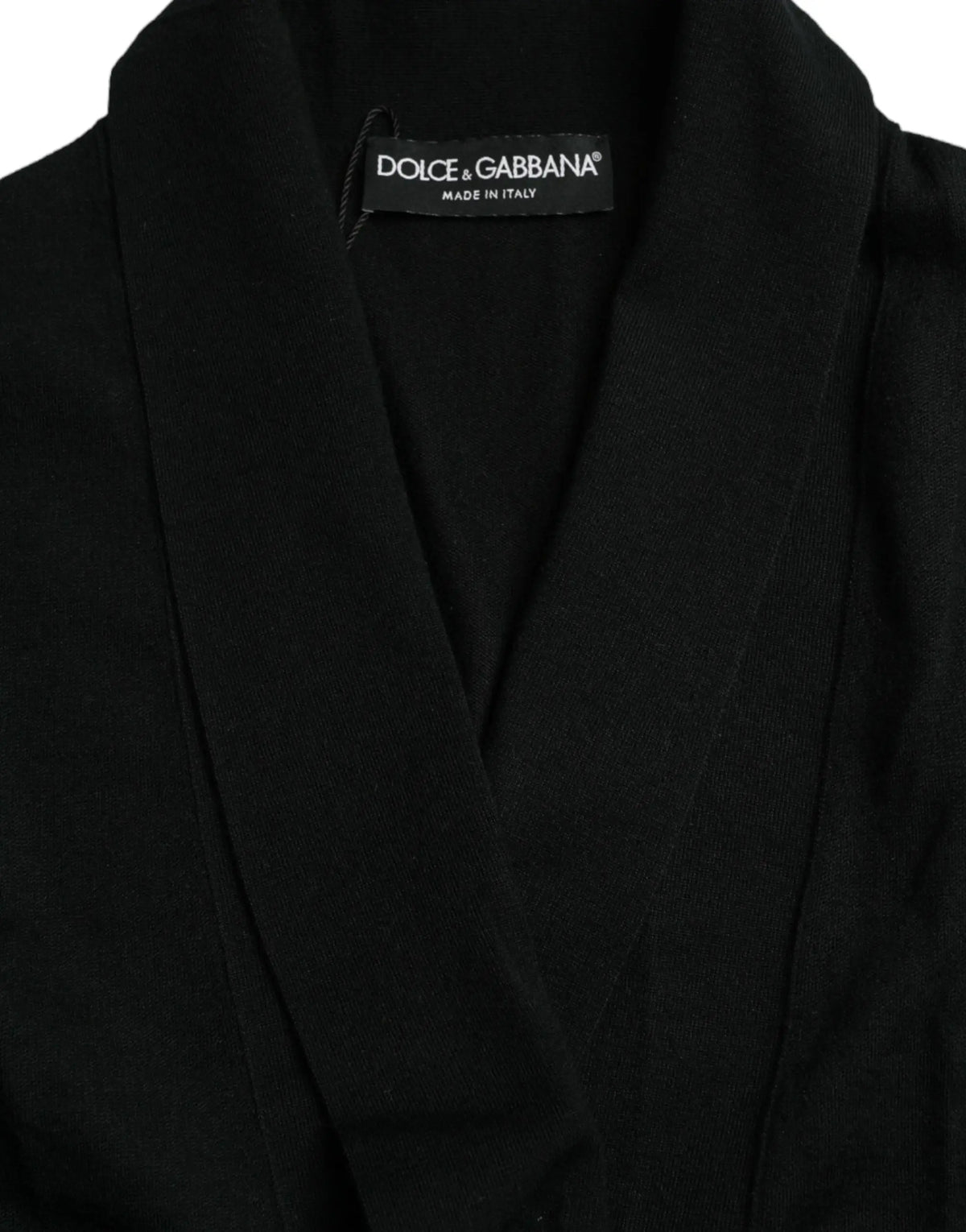 Robe noire dolce & gabbana en cachemire avec col tailleur élégant et tissu lisse ceinturée manches longues