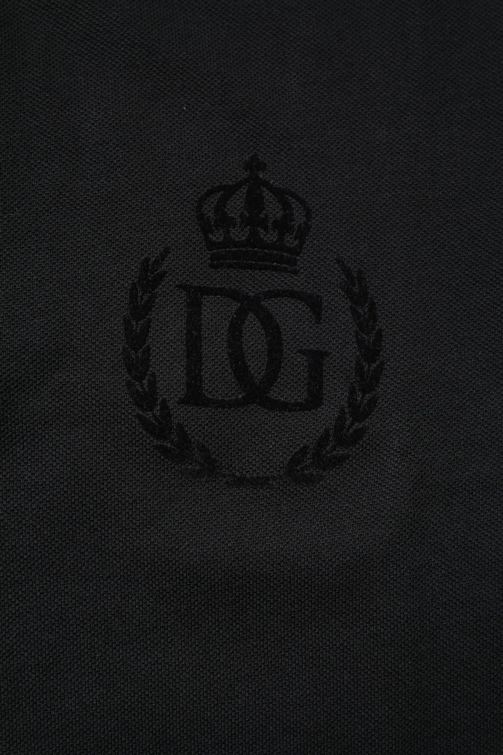 Polo noir texturé en coton dolce & gabbana avec logo dg brodé couronne et couronne de laurier