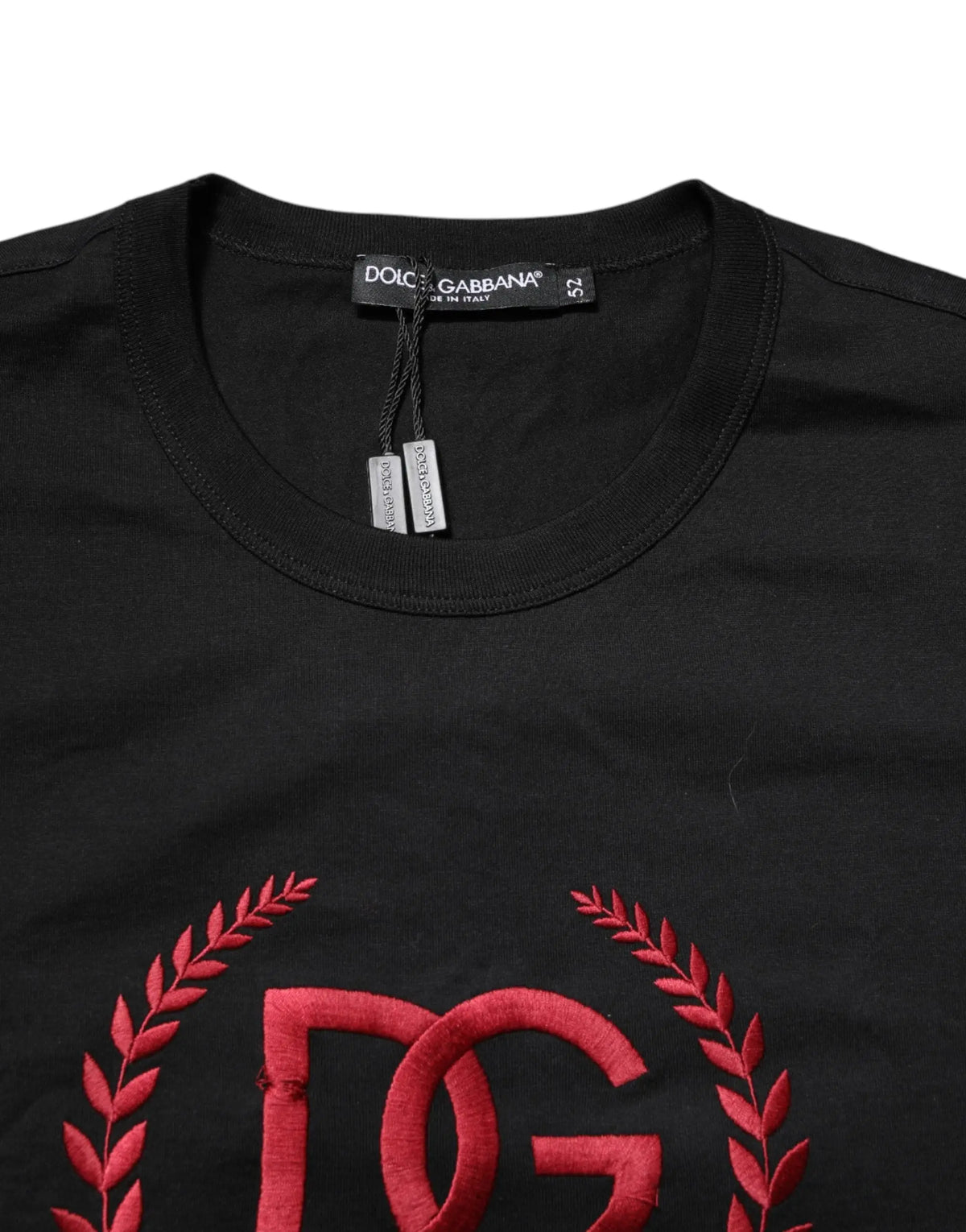 T-shirt noir dolce & gabbana en coton avec logo dg rouge brodé et branches de laurier sur le devant