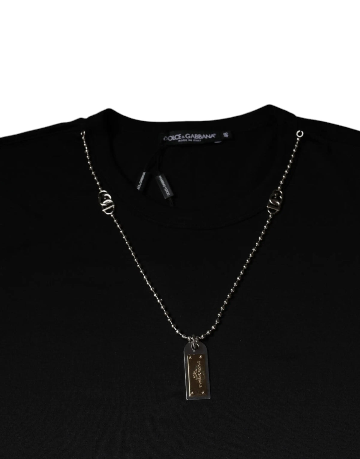 Collier en coton noir dolce & gabbana avec pendentif plaque militaire et charms logo d argent métallisé