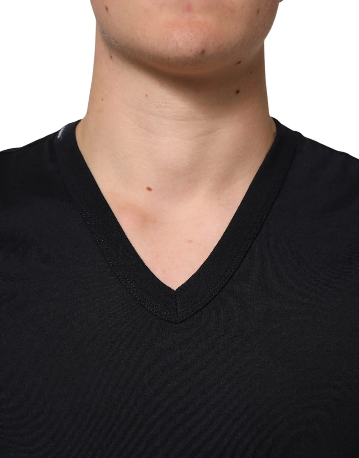 Dolce & gabbana t-shirt homme noir en coton avec col en v finition lisse et tissu uni