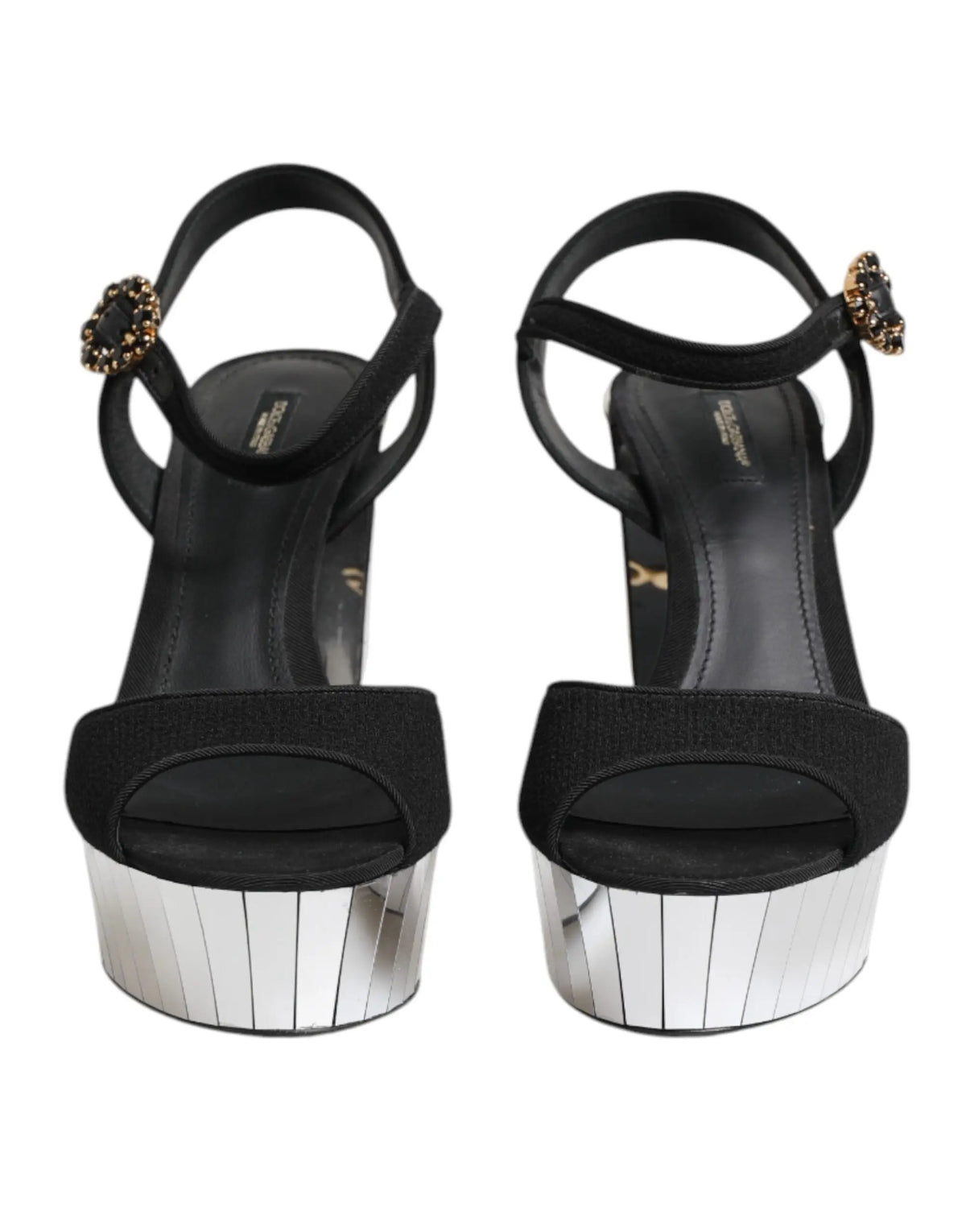 Dolce & gabbana sandales keira en daim noir avec talon argenté côtelé vertical et boucle ornée de cristaux