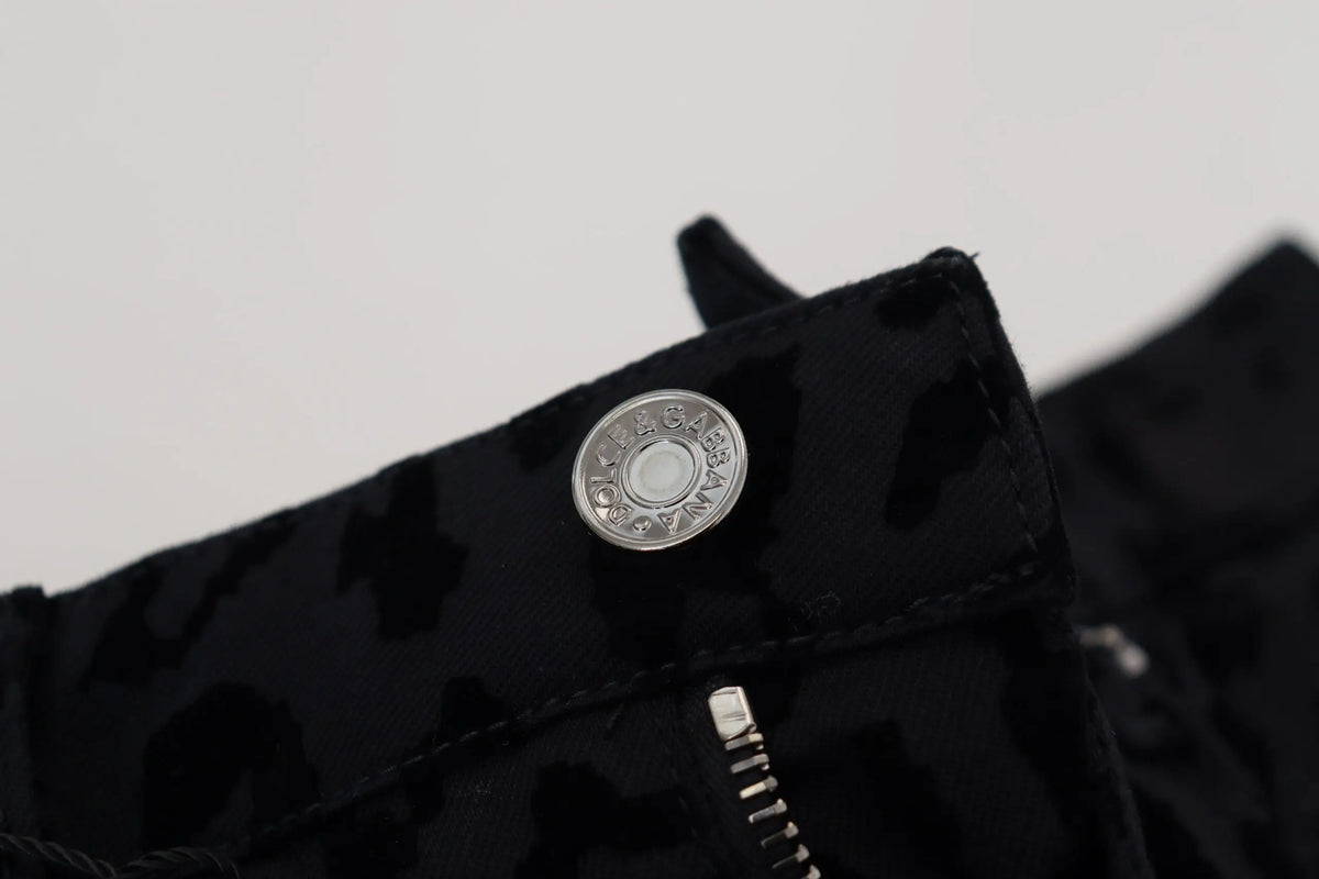 Dolce gabbana black denim cotton stretch hot pants with black velvet, subtle star pattern, and silver marc jacobs button