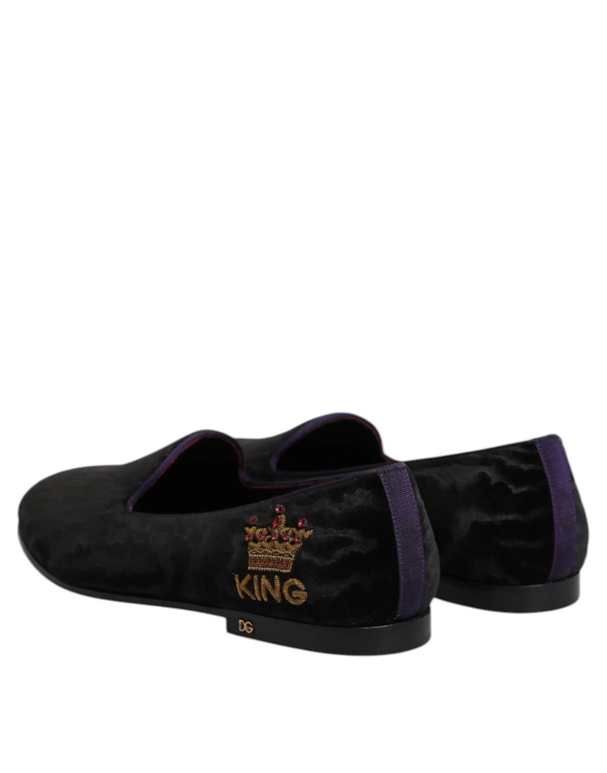 Dolce & gabbana mocassins noirs en velours avec broderie dorée couronne et king, bordure violette