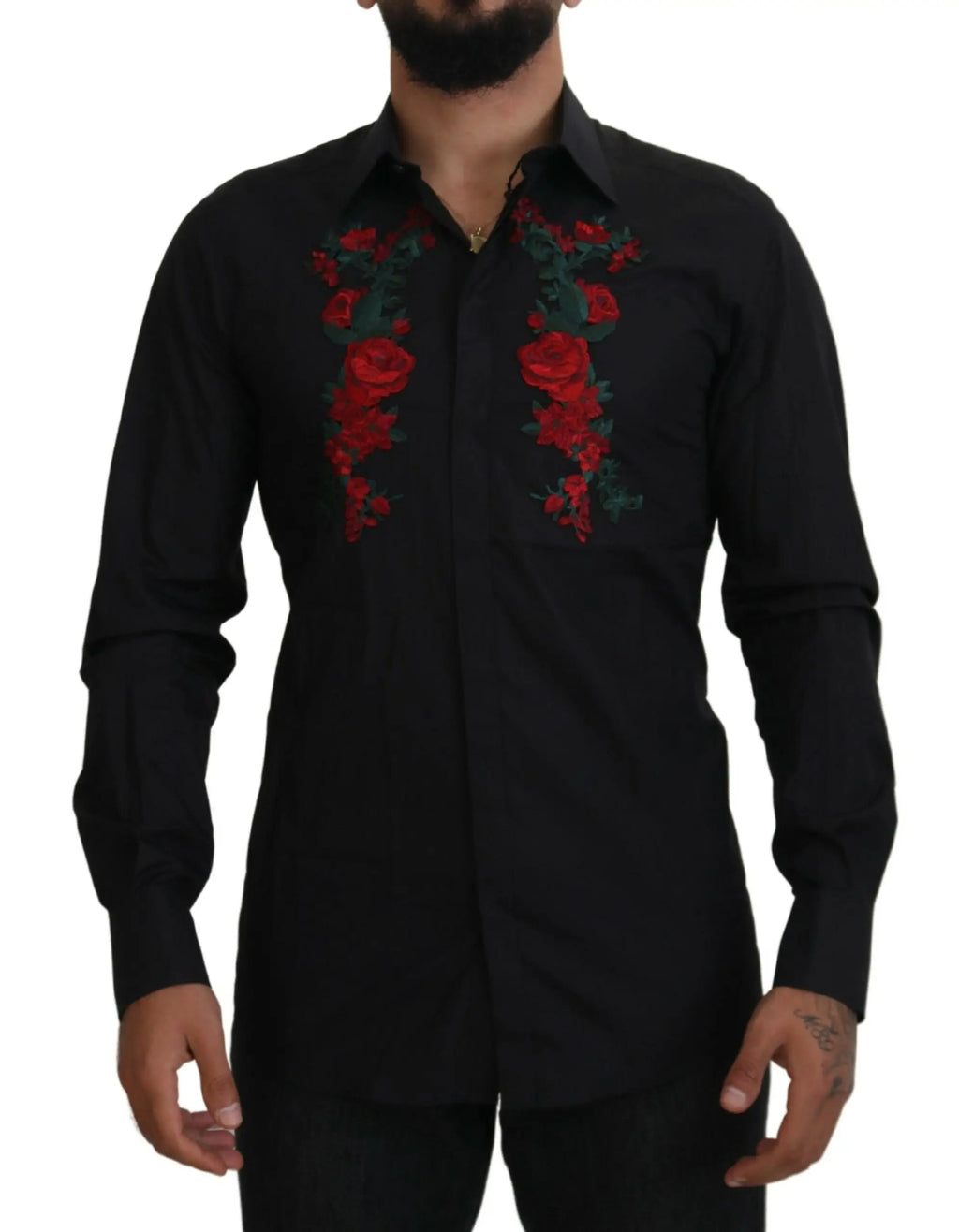 Chemise noire à manches longues dolce & gabbana avec broderie florale rouge et feuilles vertes sur la patte de boutonnage
