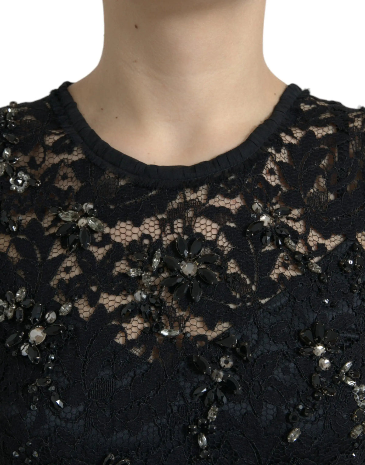 Robe noire en dentelle dolce & gabbana avec embellissements floraux en perles noires et argentées scintillantes