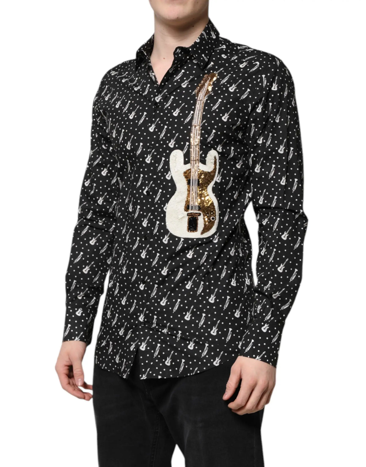 Chemise noire dolce & gabbana à manches longues avec appliqué guitare électrique doré et blanc et petites guitares imprimées