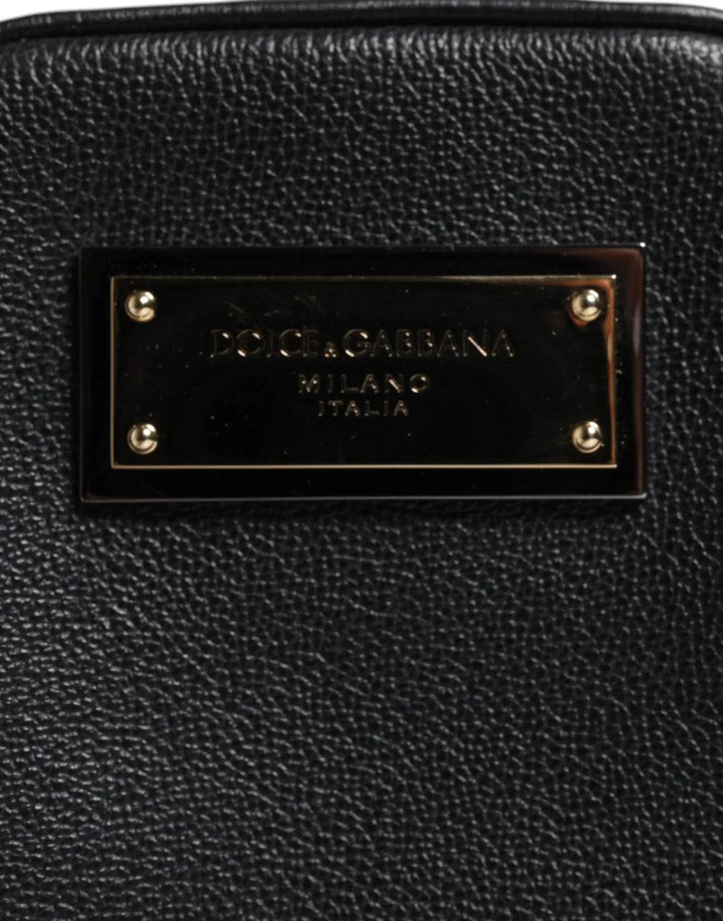 Pochette dolce gabbana noire en cuir grainé avec plaque logo métal doré dolce gabbana milano italia