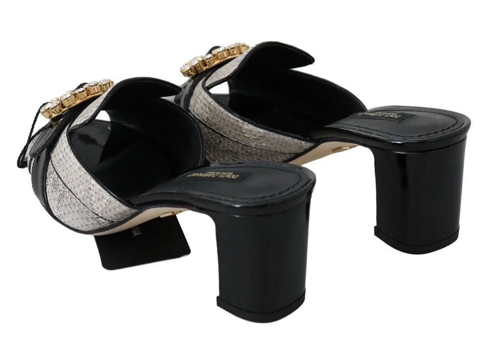 Mules Dolce & Gabbana noir et argent pailletées en cuir exotique avec boucles dorées