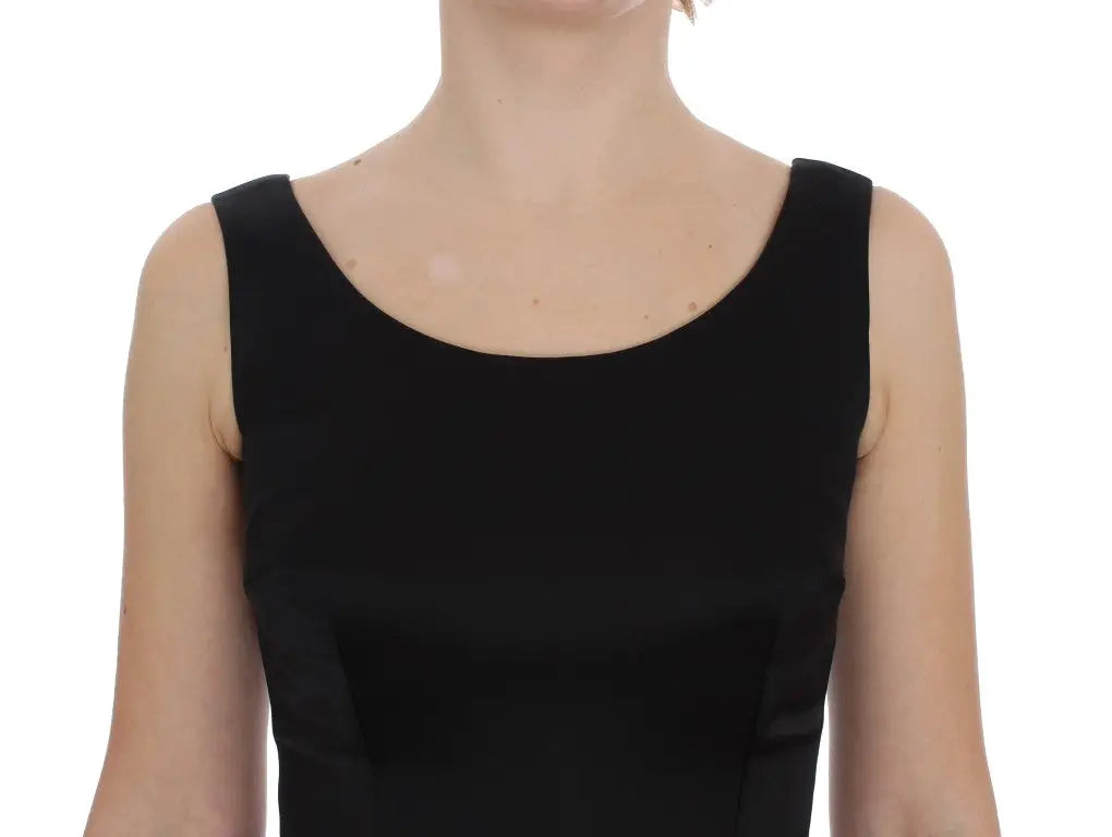 Robe fourreau noire grise dolce gabbana satinée sans manches col arrondi pleine longueur