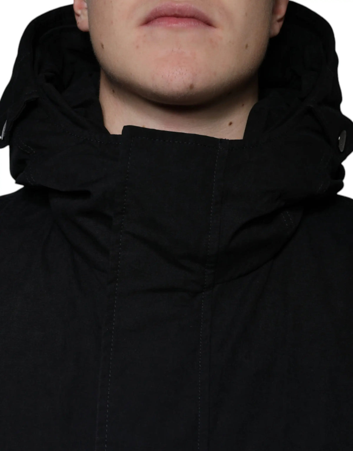 Dolce & Gabbana parka noire en coton avec capuche et col haut style trench coat en duvet