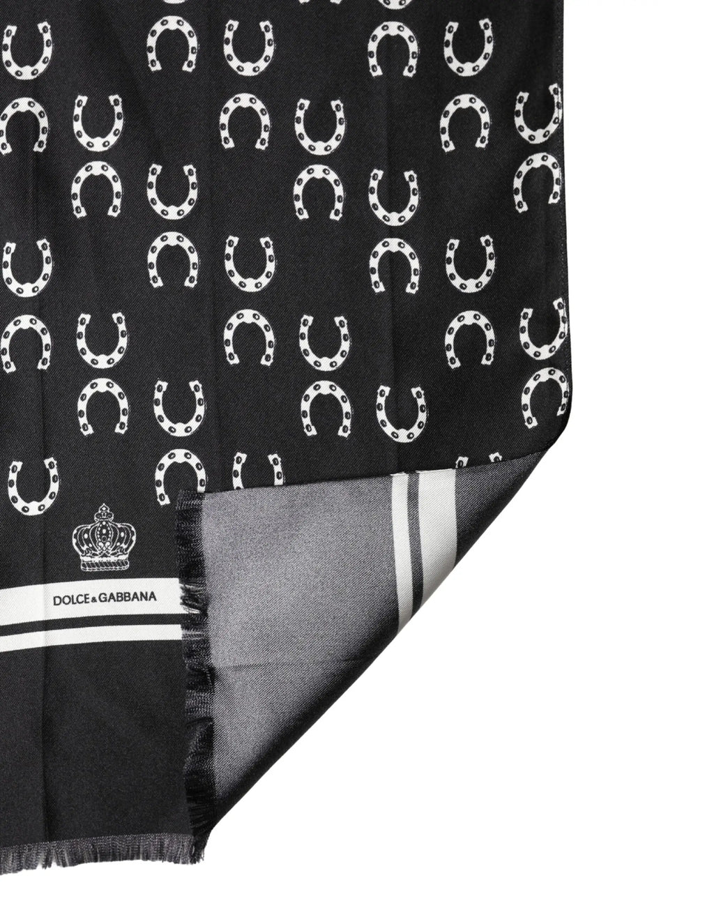 Écharpe noire dolce & gabbana en soie avec motif fer à cheval blanc répétitif et bord effiloché 136cm x 23cm homme