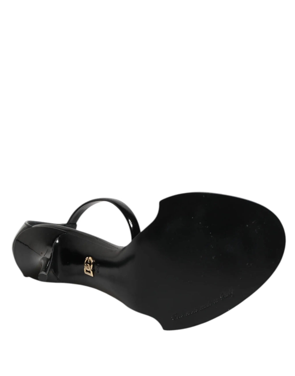Sandalette dolce & gabbana keira noire en cuir verni avec logo doré au talon et perles décoratives