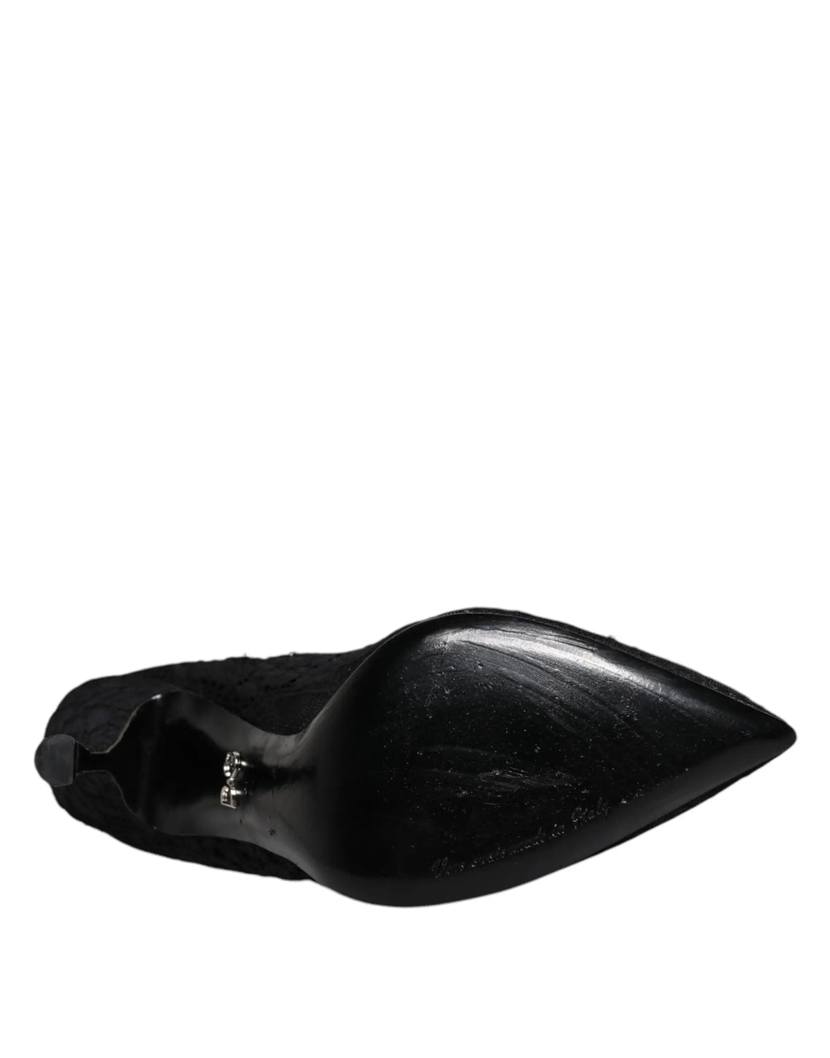 Dolce & gabbana mary jane pumps en cuir verni noir avec talon pointu et petit logo argenté au dos du talon