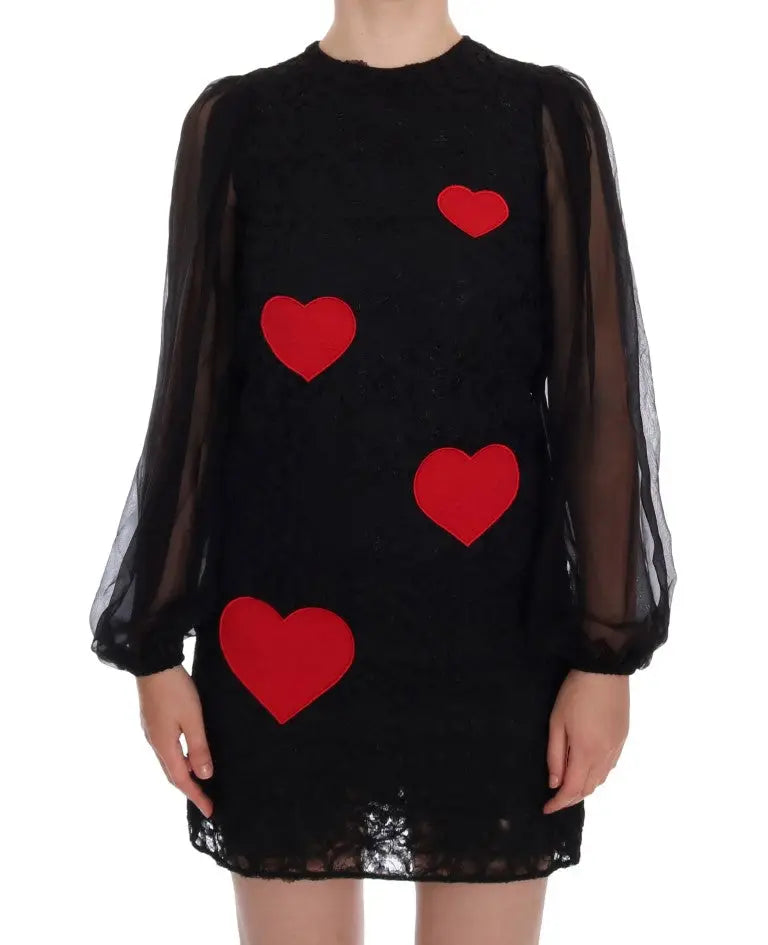 Robe courte en dentelle noire dolce gabbana avec manches bouffantes transparentes et appliqués coeurs rouges