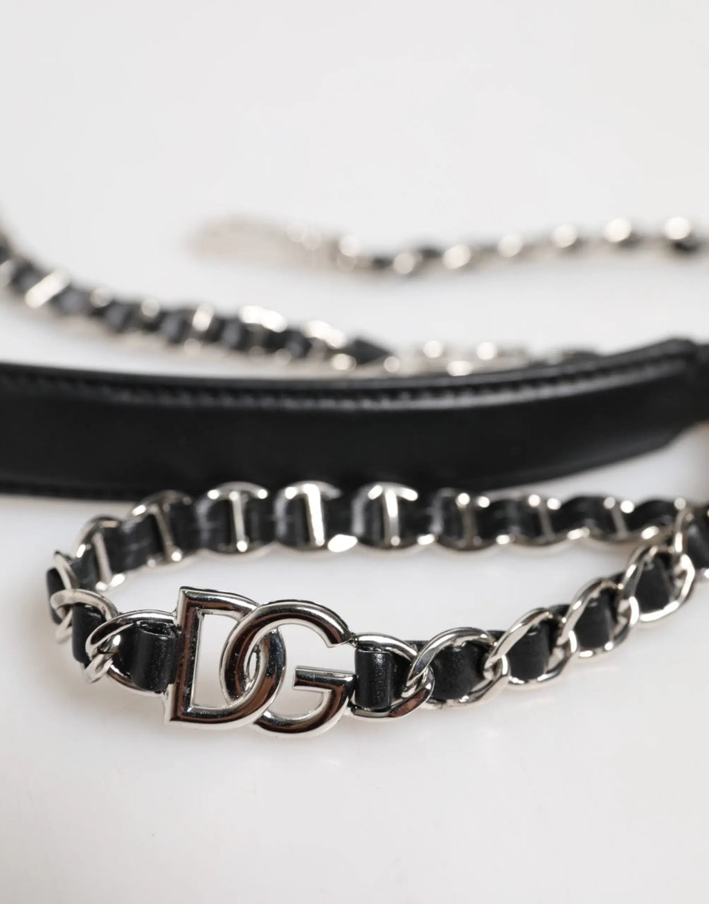 Dolce & gabbana black leather chain bag shoulder strap with silver-tone interlocking dg logo clasp