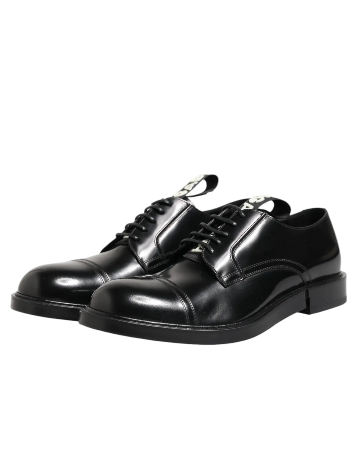 Dolce & Gabbana chaussures derby en cuir noir verni avec logo blanc contrastant sur la languette homme formelles