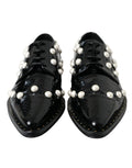 Dolce & gabbana chaussures brogue en cuir noir avec perles fausses blanches en forme doxford en cuir verni