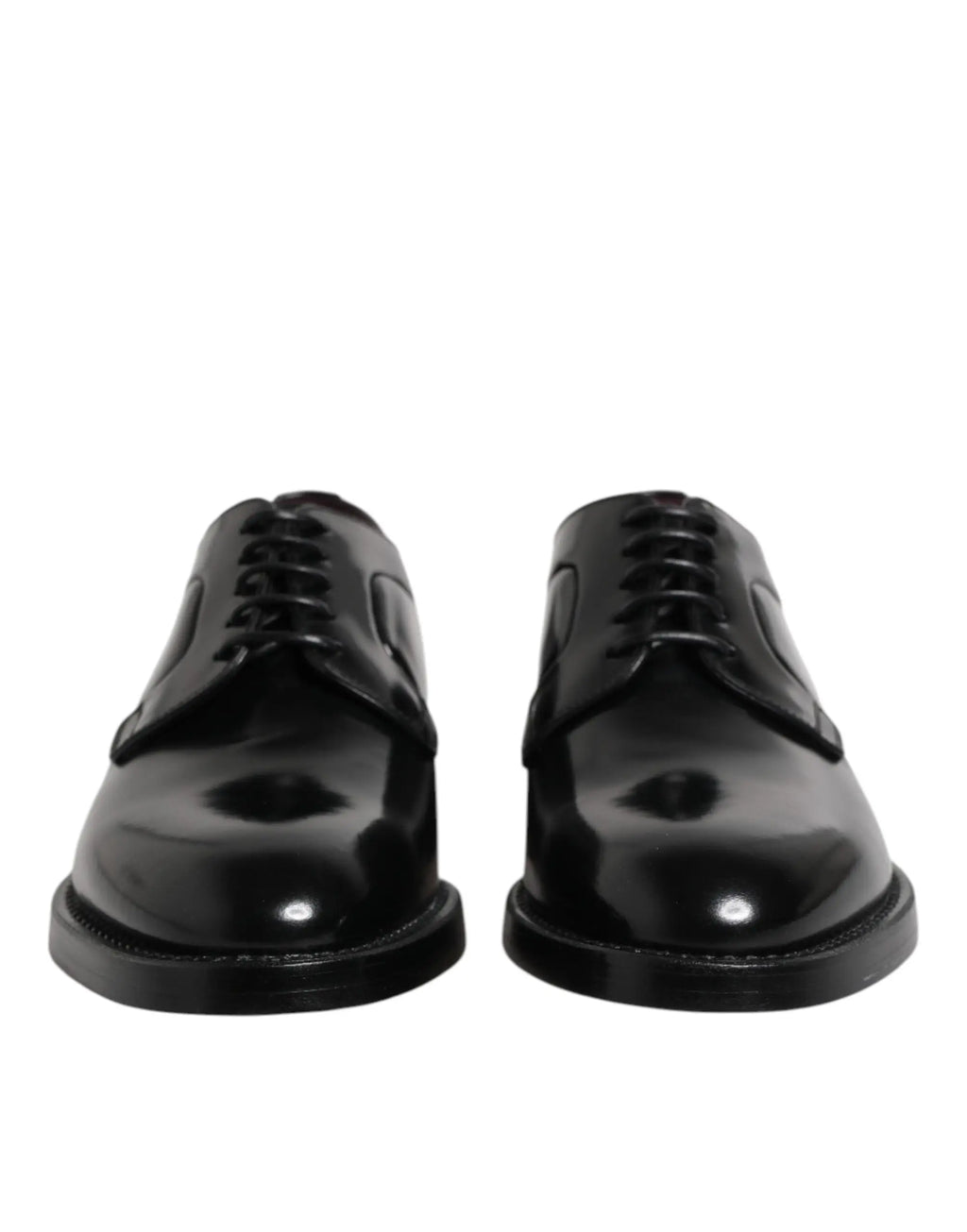 Dolce & gabbana chaussures derby noires en cuir verni avec finition polie et lacets classiques pour tenue formelle