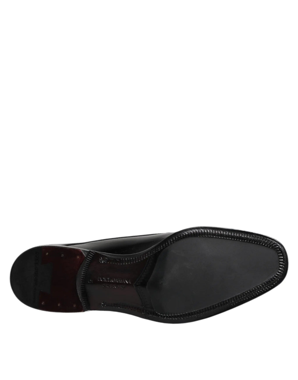 Dolce & gabbana derby homme noir en cuir verni avec finition polie et couture le long du bord de la semelle