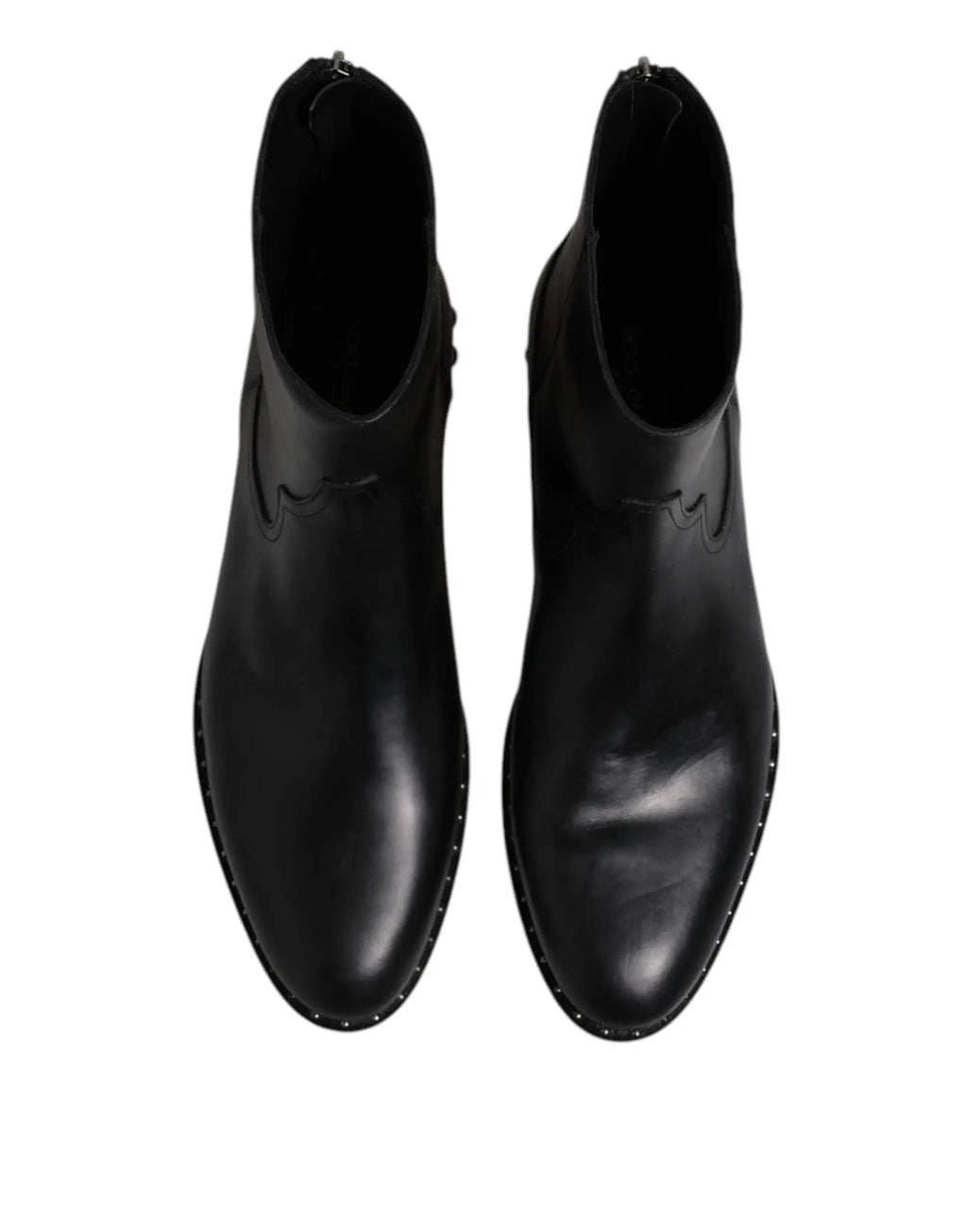 Botte cheville noire en cuir dolce gabbana avec logo et finitions cloutées élégantes