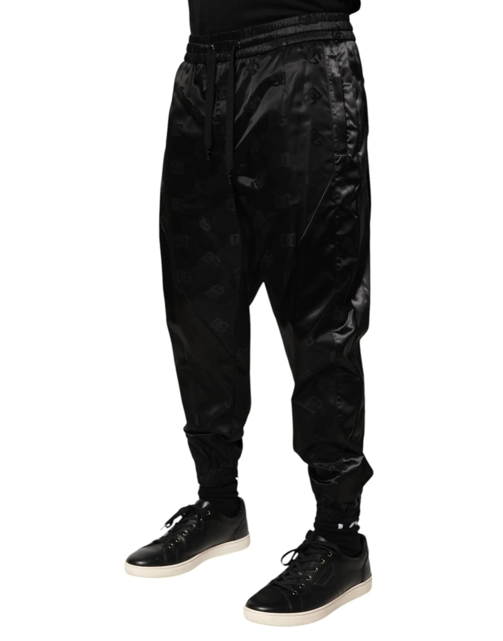 Dolce & gabbana pantalon jogger pour homme en satin noir avec logo dg imprimé et taille à cordon ajustable